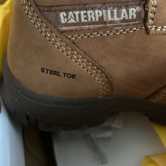 Caterpillar Steel Toe Boots - Picture 2 of 4